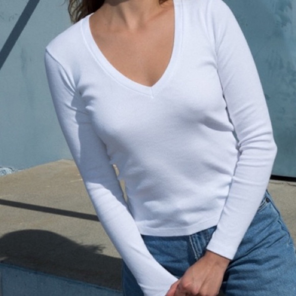 Brandy Melville White V Neck Long Sleeve Rib Tee